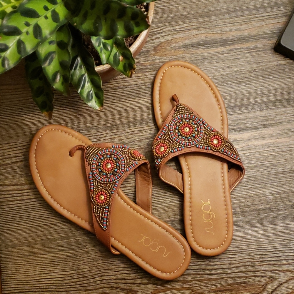Vegan Leather Beaded Sandals 👡 Gently Worn
